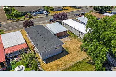 1535 NW 2nd St, McMinnville, OR 97128 - Photo 8
