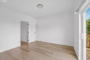9027 NE Hoyt St, Portland, OR 97220 - Photo 44