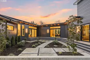 6233 SW Hamilton Way, Portland, OR 97221 - Photo 8
