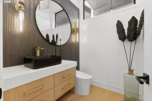 6233 SW Hamilton Way, Portland, OR 97221 - Photo 40