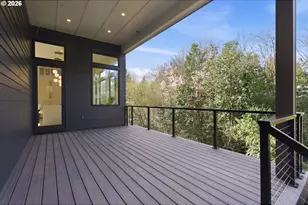 6233 SW Hamilton Way, Portland, OR 97221 - Photo 16