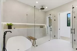 6233 SW Hamilton Way, Portland, OR 97221 - Photo 22