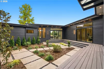 6233 SW Hamilton Way, Portland, OR 97221 - Photo 2