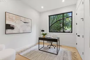 6233 SW Hamilton Way, Portland, OR 97221 - Photo 28