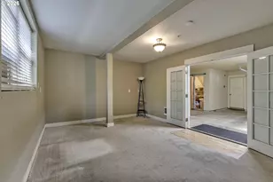 1923 NE 50th Way, Hillsboro, OR 97124 - Photo 32