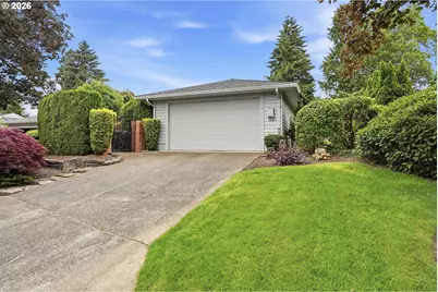 7610 SW Arbor Glen Ct, Wilsonville, OR 97070 - Photo 2