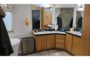 220 Wild River Dr, Roseburg, OR 97470 - Photo 16