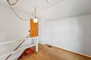 8221 NE Alberta St, Portland, OR 97220 - Photo 24