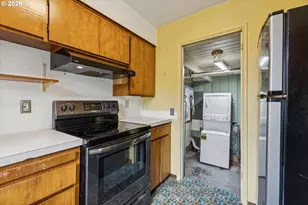 8221 NE Alberta St, Portland, OR 97220 - Photo 12