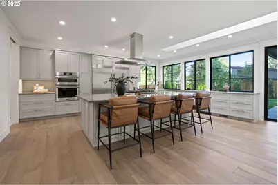 3884 Lake Grove Ave, Lake Oswego, OR 97035 - Photo 10