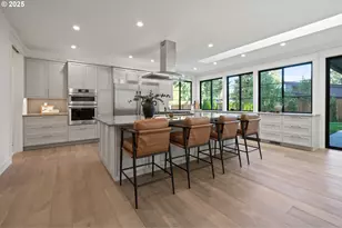 3884 Lake Grove Ave, Lake Oswego, OR 97035 - Photo 10