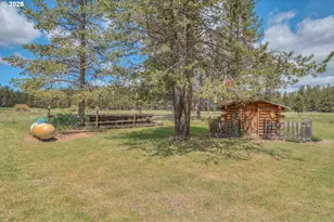 53939 Pine Grove Rd, La Pine, OR 97739 - Photo 2