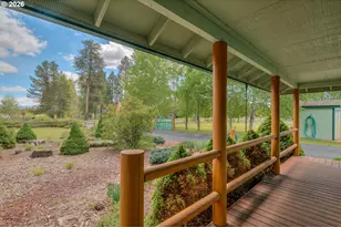 53939 Pine Grove Rd, La Pine, OR 97739 - Photo 10