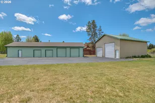 53939 Pine Grove Rd, La Pine, OR 97739 - Photo 48