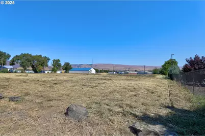 702 Myrtle St, The Dalles, OR 97058 - Photo 32