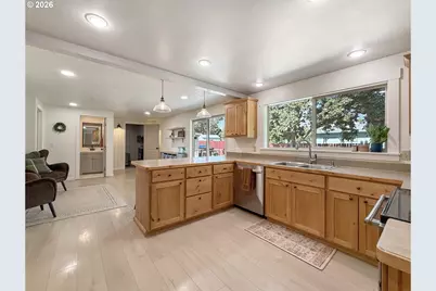 111 Hillcrest Dr, Baker City, OR 97814 - Photo 10