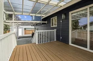 1001 N Broadway St, Estacada, OR 97023 - Photo 30