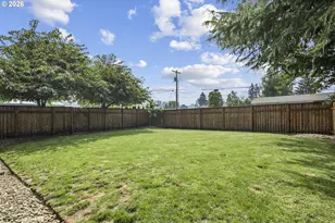 1001 N Broadway St, Estacada, OR 97023 - Photo 38