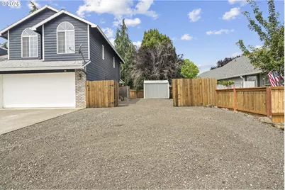 1001 N Broadway St, Estacada, OR 97023 - Photo 42
