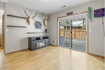 1001 N Broadway St, Estacada, OR 97023 - Photo 22