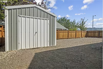 1001 N Broadway St, Estacada, OR 97023 - Photo 34