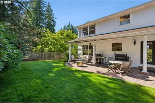 13506 NE Hassalo St, Portland, OR 97230 - Photo 24