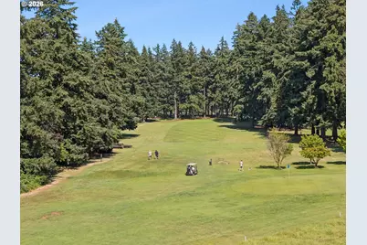 13506 NE Hassalo St, Portland, OR 97230 - Photo 36