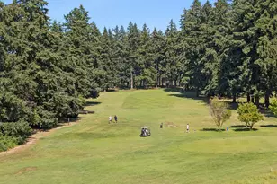 13506 NE Hassalo St, Portland, OR 97230 - Photo 36