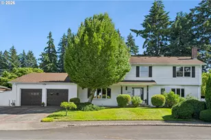 13506 NE Hassalo St, Portland, OR 97230 - Photo 2