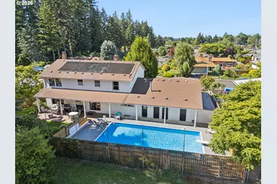 13506 NE Hassalo St, Portland, OR 97230 - Photo 4