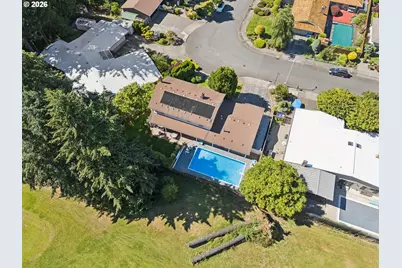 13506 NE Hassalo St, Portland, OR 97230 - Photo 30