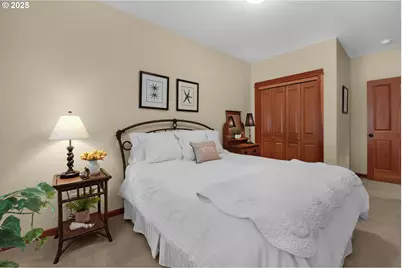 123 S Hemlock St #201, Cannon Beach, OR 97110 - Photo 42