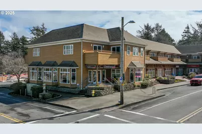 123 S Hemlock St #201, Cannon Beach, OR 97110 - Photo 46