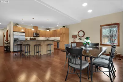 123 S Hemlock St #201, Cannon Beach, OR 97110 - Photo 28