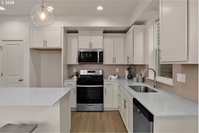 19954 SW Bernhardt Dr #L-7, Beaverton, OR 97007 - Photo 4