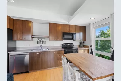 3970 N Interstate Ave #301, Portland, OR 97227 - Photo 14