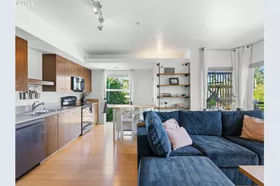 3970 N Interstate Ave #301, Portland, OR 97227 - Photo 4