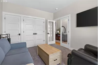 1020 S 33rd St, Springfield, OR 97478 - Photo 10