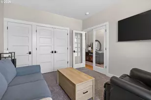 1020 S 33rd St, Springfield, OR 97478 - Photo 10