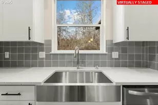 10536 SE Heritage Rd, Happy Valley, OR 97086 - Photo 18