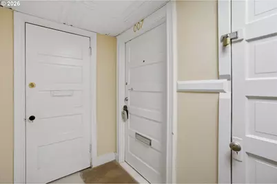 410 NW 18th Ave #007, Portland, OR 97209 - Photo 8