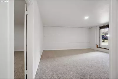 410 NW 18th Ave #007, Portland, OR 97209 - Photo 10