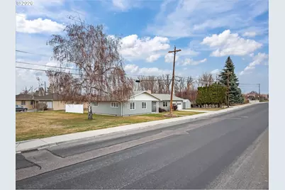 1900 D St, Baker City, OR 97814 - Photo 38