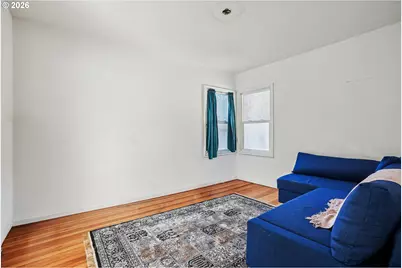 6018 SE 122nd Ave SE, Portland, OR 97236 - Photo 12