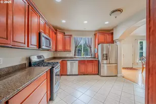 5065 Barnes Ct, Salem, OR 97306 - Photo 16