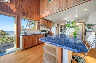 674 Pacific View Dr, Yachats, OR 97498 - Photo 18