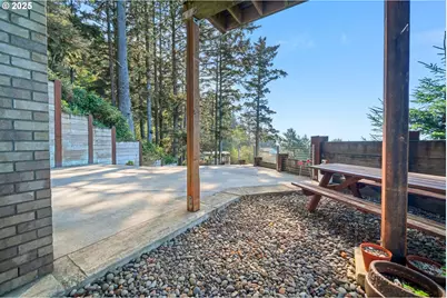 674 Pacific View Dr, Yachats, OR 97498 - Photo 46