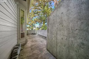 674 Pacific View Dr, Yachats, OR 97498 - Photo 34