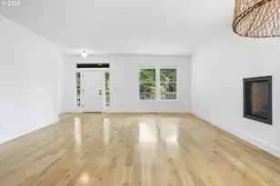 3785 SW Caldew St, Portland, OR 97219 - Photo 6