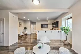 2220 SE 16th St, Gresham, OR 97080 - Photo 6